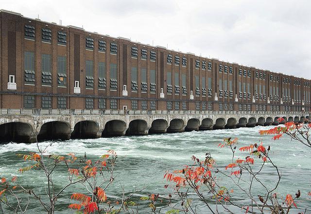 極端天氣殃及加拿大水力發(fā)電，“水電出口大國(guó)”向美國(guó)買電