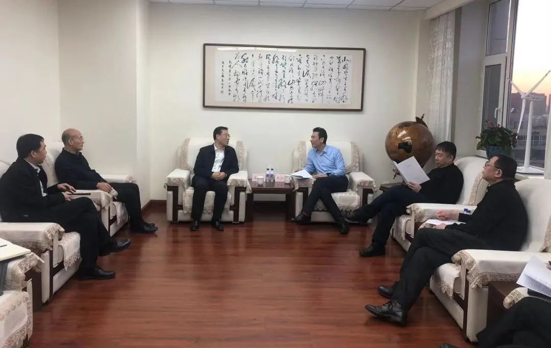 華電吉林公司黨委書(shū)記孫毅、黨委副書(shū)記鄭成杰拜會(huì)吉林省能源局黨組書(shū)記、局長(zhǎng)趙彥峰