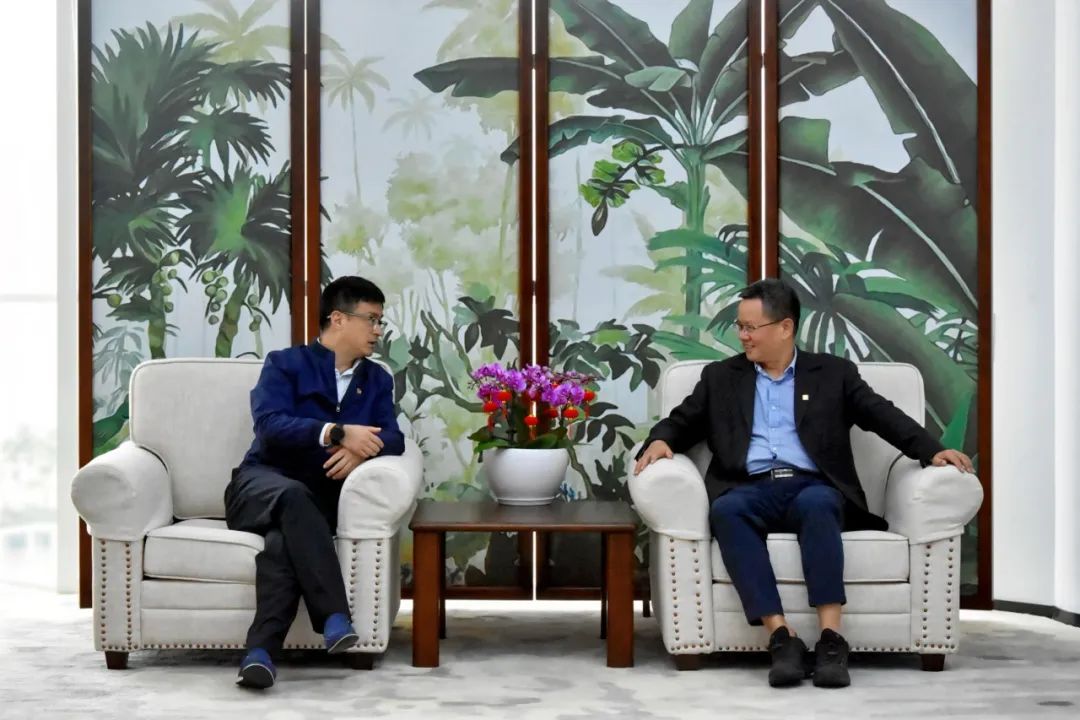 國電投海南公司黨委副書記、總經(jīng)理劉波濤拜訪大唐海南公司黨委書記、董事長王俊啟